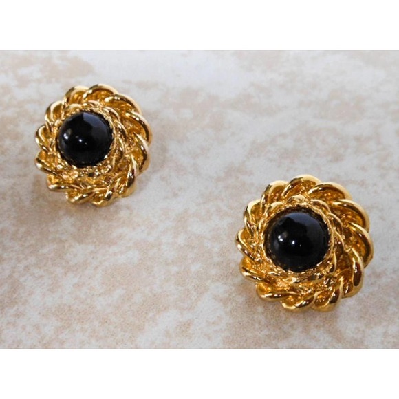 Vintage Gold Tone Black Cabochon Round Button Stud Earrings - Picture 2 of 8